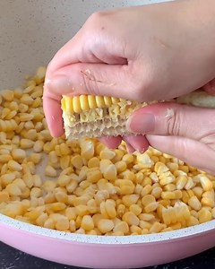 16K views · 135 reactions | Hai… kali ini Hel buat Es Jagung Keju,...