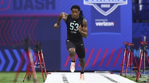 Dax Hill runs official 4.38-second 40-yard dash at 2022 combine