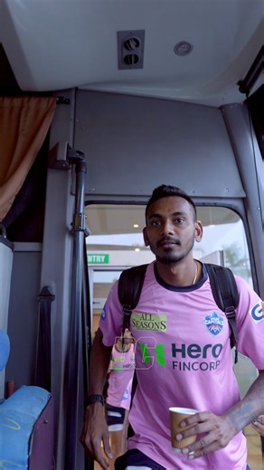 Off we go to start a new era 💙❤️ | Delhi Capitals