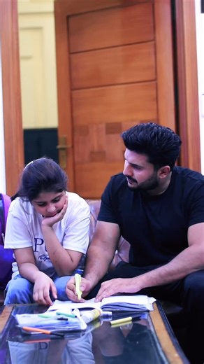 Dad and daughters squad on Instagram: "Lice problem? Try karo yeh natural Anti-Lice oil🌿 Gentle on kids’ scalp, tough on lice 💪 Tested by our little team 😄 #FamilyCare #NaturalLiving"