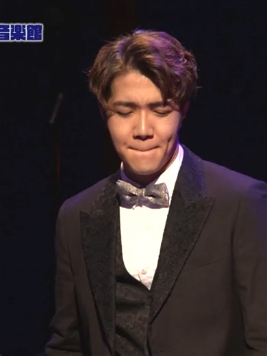 若手人気スターパクジュニョンと中澤卓也の仲良しコンビで贈る豪華歌謡ショー - TVer205