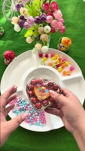 Unwrapping Candies & Making a Candy Plate 😋🍭 #asmr#shorts