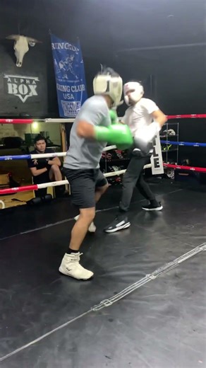 Next contenders….we sparring tonight at #alphabox #boxing #boxingworkout #boxingexercise