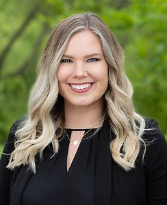 Alexandra Keck, Financial Advisor in Oakbrook Terrace, IL