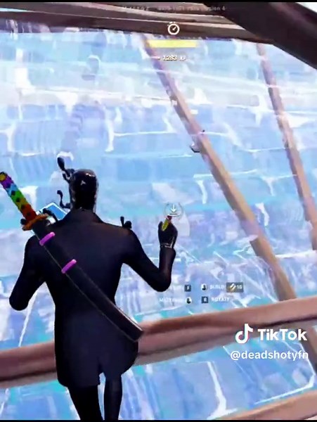 How to get bubble wrap builds in Fortnite Chapter 5 #fyp #fortnite #fortnitefyp #joke #notreal #galaxyswapper #fortnitejoke #bubblewrapbuilds #performancemode #tutorial