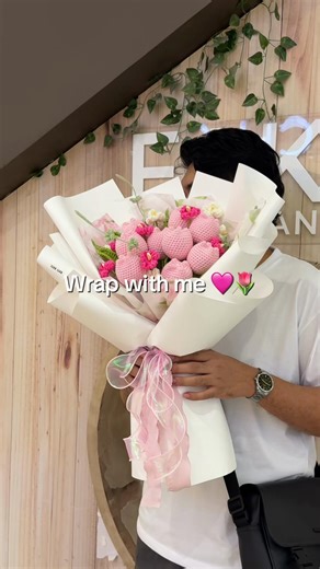 Wrap 9 tulips with me 🩷🌸 #fyp #fyp