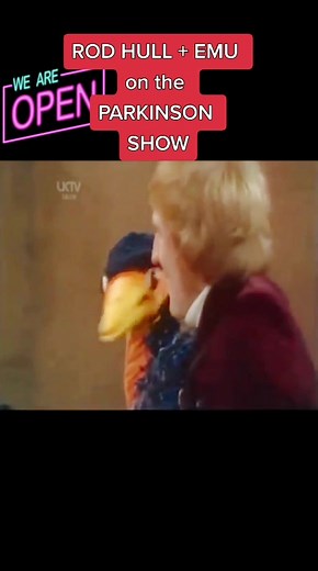 Rod Hull and Emu on The Michael Parkinson Show #DiddlySquat #comedy #Parkinson #Funny #fypシ #fyp