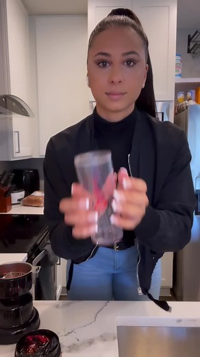 Portable Hookah Experience with Sophia Smokes - Miami & Las Vegas