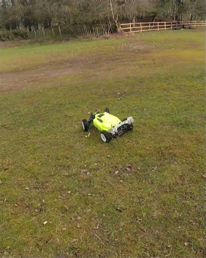 Hobao Hyper SSE ripping! 8th scale RC beast #rchobby #rcoffoad #hobbywing