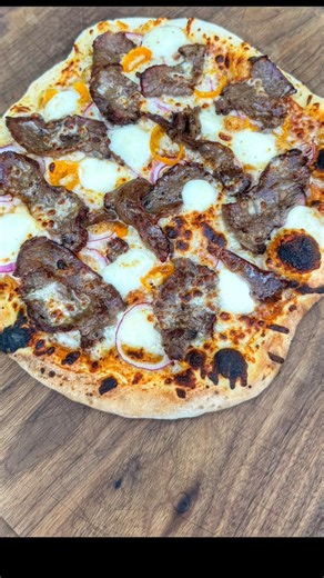 Hot Honey Steak Pizza 🍕 🍯