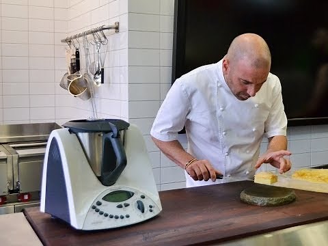 George Calombaris' classic Greek Galaktoboureko - Thermomix ® recipe