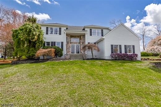 25 Tamarack Dr, Roxbury Township, NJ 07876 - MLS 4020779 - Coldwell Banker