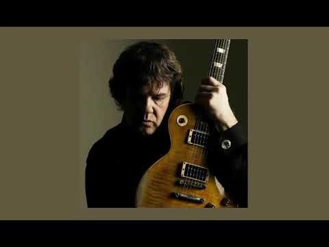 Dont Let Me Be Misunderstood - Gary Moore (Guitar Backing Track)