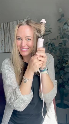 2.8K views · 14 reactions | ⁉️ Have you ever used a thermal brush?!?...
