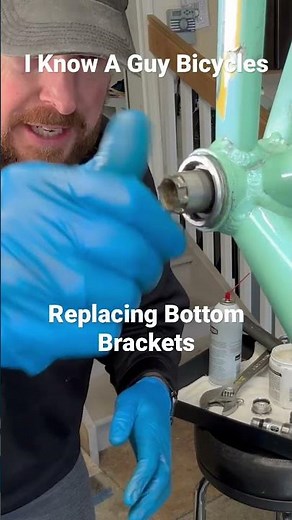 Replacing Shimano Ultegra BB-6500 Bicycle Bottom Bracket - #bike #shimano #bottombracket