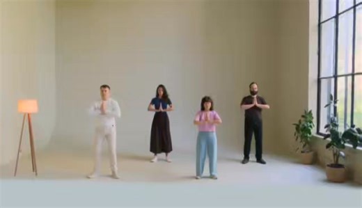 ✨ Discover the Power of Simplicity ✨ Practitioners demonstrating the five gentle and easy-to-learn exercises of Falun Dafa — a peaceful practice that brings balance to the mind and body. Each movement is calm yet powerful, harmonizing energy, improving focus, and uplifting the spirit. Sometimes, the simplest things hold the greatest power. 💛 Learn more and experience it for yourself — always taught free of charge. #FalunDafa #FalunGong #MindBodyHarmony #Meditation #InnerPeace #EnergyHealing #Na