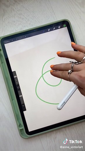how to STOP PIXELATION in procreate! it’ll always be a little bit pixelated as procreate is a pixel based app but i hope this helps! ✨ #procreatetips #procreatetipsandhacks #ukillustrator #ukartist #procreateartistsoftiktok