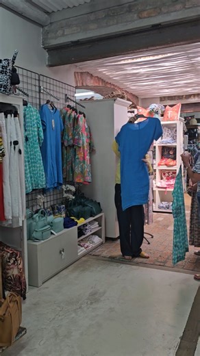 The store was buzzing this morning when Cindy and her dream ladies arrived to choose their outfits for the fashion show happening on Friday at The Hermanus Golf Club. We are so excited to be part of this wonderful event. #beachhousehermanus | beach house hermanus