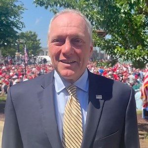17K views · 1.2K reactions | Message from Steve Scalise: I was just at a rally with President Trump, and the support he’s getting is fantastic. Supporters like you will get him back in the White House. Can you chip in any amount to his campaign today? If Joe Biden gets a 2nd term, I don’t think we’ll have a country anymore. That’s why it’s critical that we support President Trump today. Please chip in now. We will Make America Great Again!  | Donald J. Trump | Facebook
