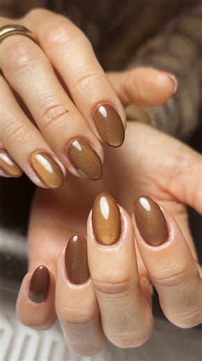 Ashley Paige | nail vlog: chocolate brown cat eye nails for october 🍁🕯️🧡🎃 @paintbarla comment “nails” for dupe links of the polishes used to get the same... | Instagram