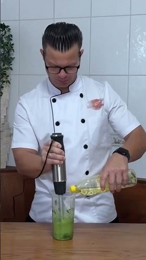 How to Make Canarian Green Mojo Sauce | More Than Delicious 🤤