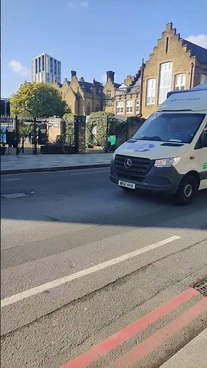 UK Ocado grocery delivery van Mercedes Benz #grocery #logistics