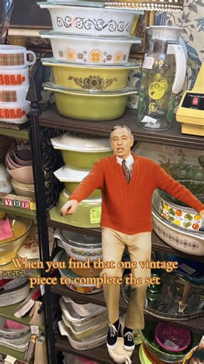 Exploring the Joy of Antiquing: Finding Vintage Treasures