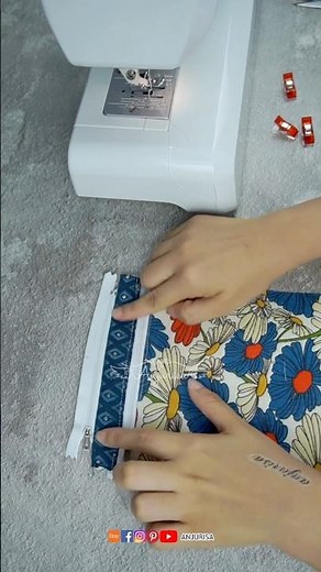 1 Pattern, 4 Sizes: The DUAL ZIP POUCH you’ll love to sew! ✂️