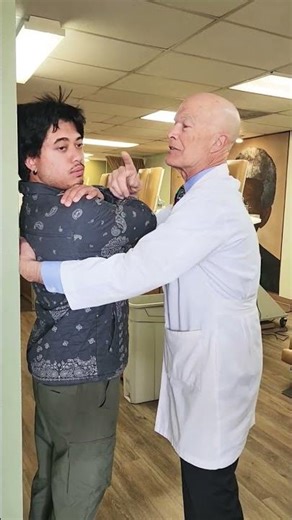 Big Back "CRACK" Denver CO😁"FIX" mid back pain