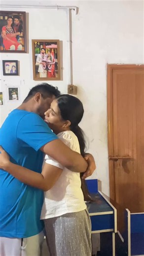 shifna_jahan on Instagram: "കണ്ണടച്ചു നടക്കട്ടെ ഇതൊന്നും കാണണ്ടല്ലോ 🤣😂reel❌real✅#malayalamreels #ponnani #comedyreels #funnyvideos #malayalam"