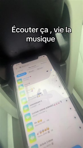 Je repose ma question qui a fais ça ? #qui #audio #snap #song #musically