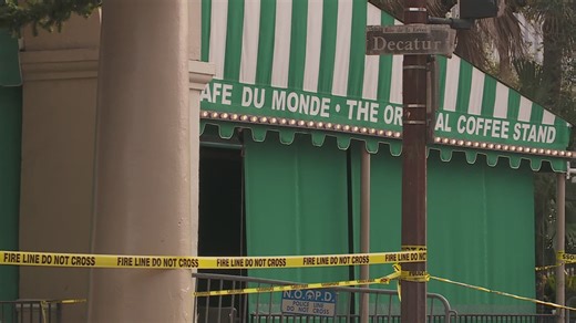 Beignet lovers ready to return to Café Du Monde once crews make it safe to reopen