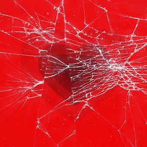 3K views · 58 reactions | Restricții? În 2021 ne dorim libertate. La Telekom ai internet 4G nelimitat, minute și SMS-uri naționale nelimitate, pentru o relație o relație fără limitări. https://bit.ly/3q4EZoL | Telekom Romania Mobile | Facebook