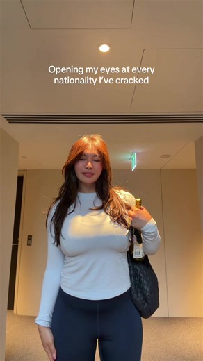 Rocket Reyna (@itsrocketreyna)’s videos with Countries Game Show - Maya Kate