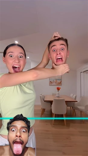 Floating Head Illusion! 🤯 #timewarpscan#shortsfeed ‪@JasminandJames‬