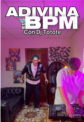 Hoy con @Djtotote hemos sacado canciones random y hemos intentado adivinar los BPM sin mirar la pantalla. ¿Crees que puedes adivinar los BPM de una canción solo escuchándola? 👀🎧 BPM (Beats Per Minute) significa pulsos por minuto y es lo que marca la velocidad de una canción: cuántos golpes del ritmo hay en un minuto.En simple: más BPM = más rápida, menos BPM = más lenta. ¿Cuántas hubieses adivinado tu? Te leo en comentarios #juegosdeldj #djtotote #bastybeam #bpm #humo