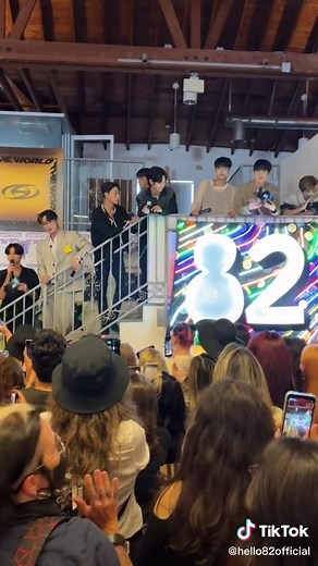 TikTok의 hello82