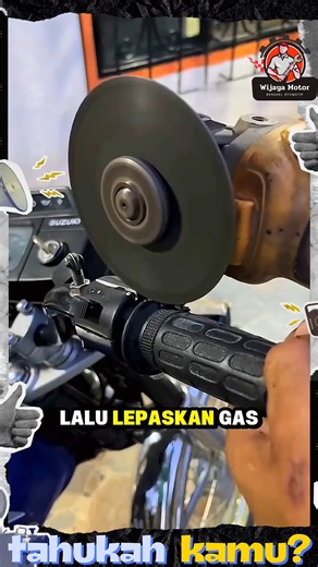 Wijaya Motor on Instagram: "tutorial penahan gas motor . . #wijayamotor #otomotif #edukasi #jakartabarat #modifikasi #tipsandtricks #ban #banmotor #bengkelmotor"