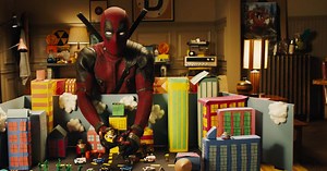 Deadpool Meets Grizzled Co-Star Cable in New Quasi-Trailer
