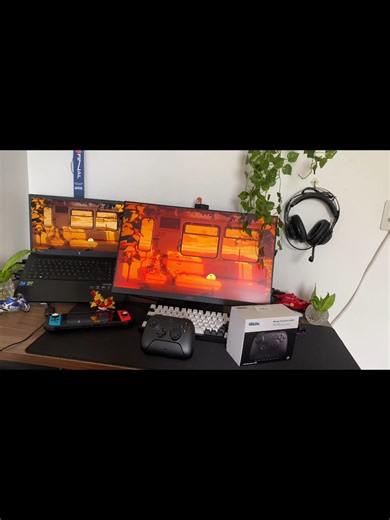 The king of controllers? 👑 Unboxing the 8BitDo Ultimate with the charging dock. Better than Xbox? Full review ASMR on my channel (Link in Bio)! 🚀 #8bitdo #controller #pcgaming #desksetup #gaminggear #asmr #unboxing