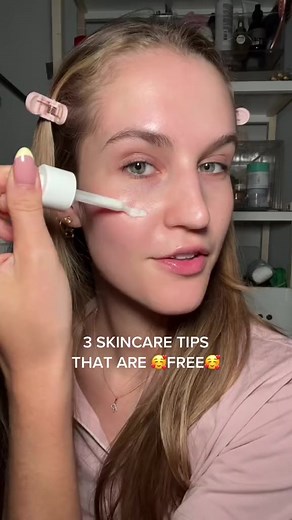 3.8K views · 32 reactions | a few little tips i live by to take care of my skin✨﫶 #skincaretips #freeskincaretips #glowyskincaretips | Skincare Tips | Facebook