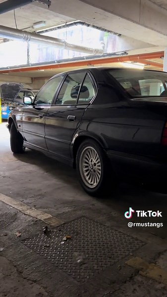 Exploring the BMW E34: A 90s Classic on the Road