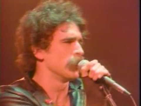 Saga - DON'T BE LATE