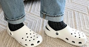 There’s a huge Crocs sale happening right now — from $21