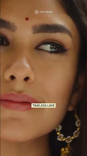 Timeless Love ❤️🎧| Malayalam Love Song | Aaromal Video Song | Sita Ramam