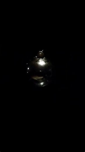 Illuminating Newton's Pendulum in the Dark🔦