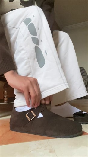 Get 50% Off Sneak Not Clogs at Qcairo