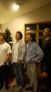 Facebook Dating’s new Matchmaker feature lets you invite friends to swipe for you. Don’t worry, you have veto power over who they swipe and who they miss | Famous Bachelors