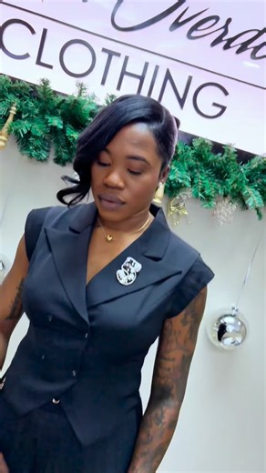 Ms.Overdo Clothing on Instagram: "🎁🎁🎁🎁🎁🎁🎁🎁 Female Power Suits are in !!!! Black 2 pc set $595.00 Available in S,M,L Model fits Medium Available for pick up at our 2 locations 📍San Juan 227-4569 #5 Railway rd San Juan (Next door Tru Valu supermarket) 📍St James 227-3496 ( corner Mooneram street and western main road ) You can pick up on store or via delivery (DM or WhatsApp 397-8079). Merry Christmas from your Msoverdo clothing family .🎄 🎁🎁🎁🎁🎁🎁🎁🎁"