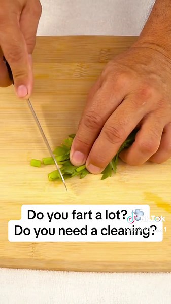 Natural Remedy for Gas & Constipation: Celery & Lime Infusion